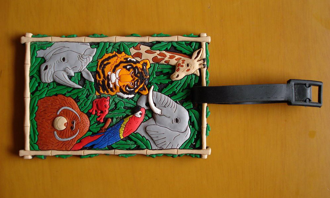 莱芜博尼箱包CMS网站开发案例